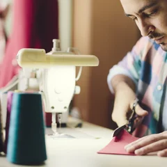 Mode-Design studieren {image.alternative ?: 'Arbeitsprobe aus dem Instagram-Demofeed'}